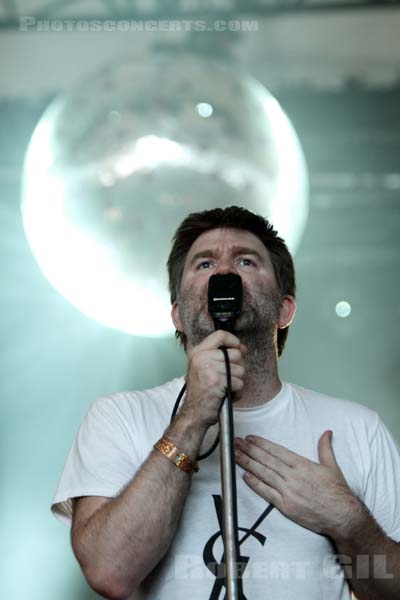 LCD SOUNDSYSTEM - 2010-07-04 - BELFORT - Presqu'ile du Malsaucy - 